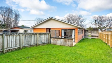 14 Paterson Street, Aramoho, Whanganui - Carousel 1