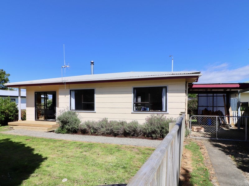 49 Cambridge Avenue, Ashhurst, Ashhurst - Carousel 1