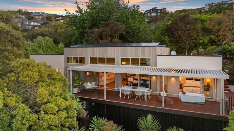 16 Starwood Lane, Clifton, Christchurch - Carousel 1