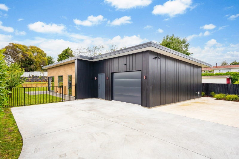 28B Alma Road, Gonville, Whanganui - Carousel 1