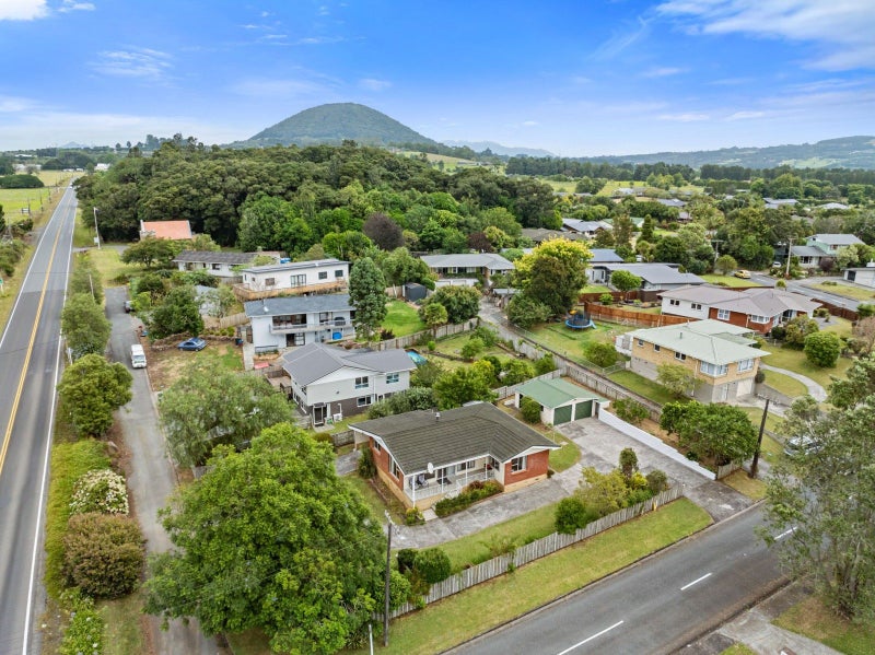 1 Beverley Crescent, Maungatapere, Whangārei - Carousel 1