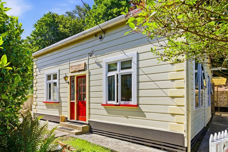 89 Glen Road, The Glen, Dunedin - Carousel 2