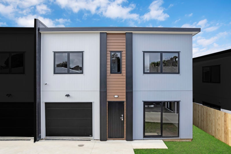 7B Surrey Street, Manurewa, Auckland - Carousel 1