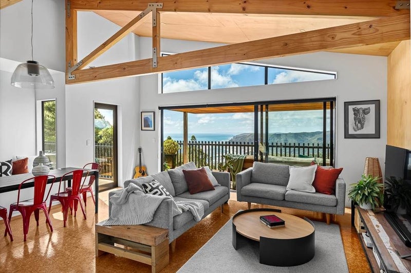 23 Log Race Road, Piha, Waitakere City, Auckland - Carousel 2