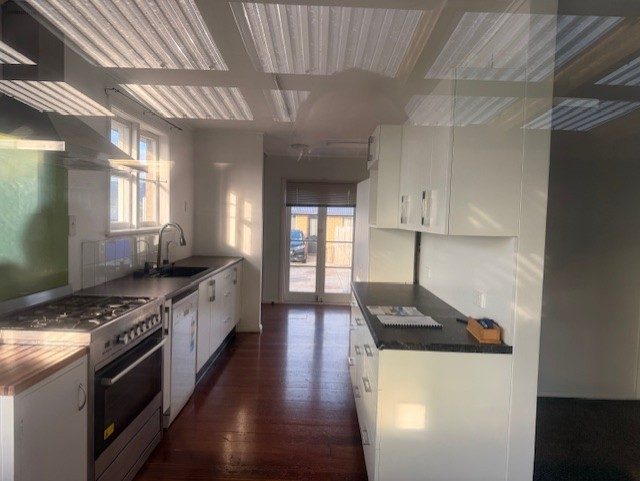 25 Rawlings Street, Bader, Hamilton - Carousel 2