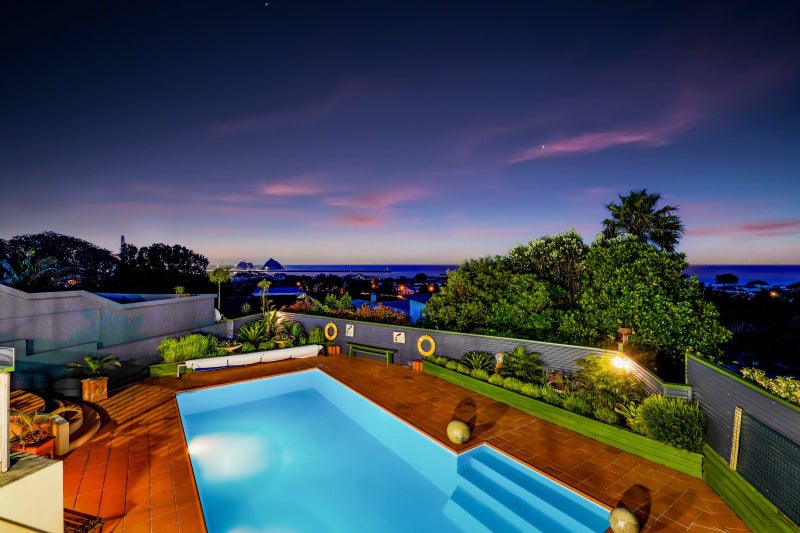 380A Devon Street West, Lynmouth, New Plymouth - Carousel 1
