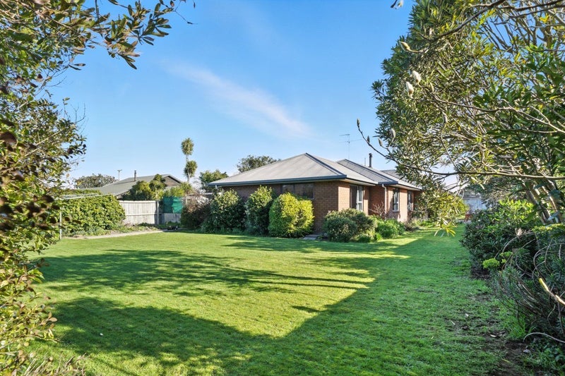 37 Courage Road, Amberley, Amberley - Carousel 13