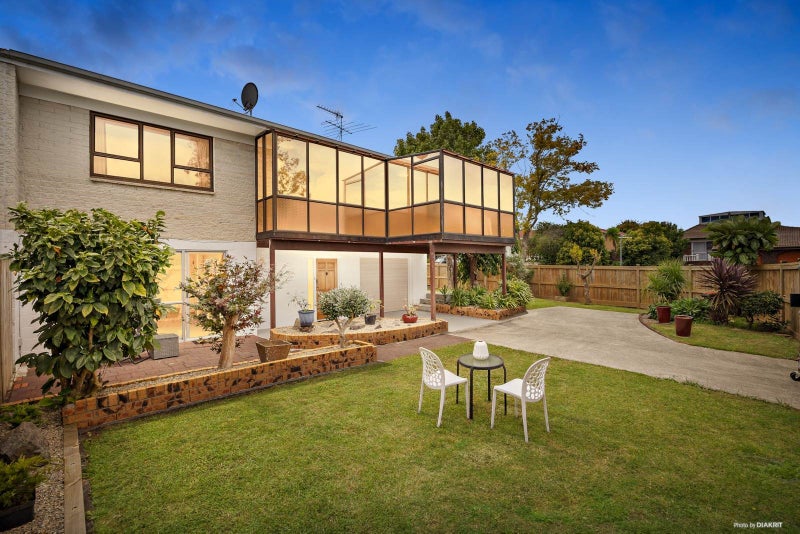 38A Whiteacres Drive, Sunnyhills, Auckland - Carousel 1