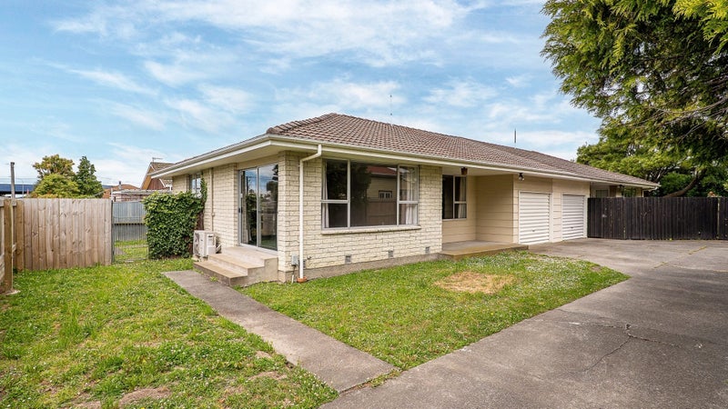 1/80 Fairfield Avenue, Addington, Christchurch - Carousel 1