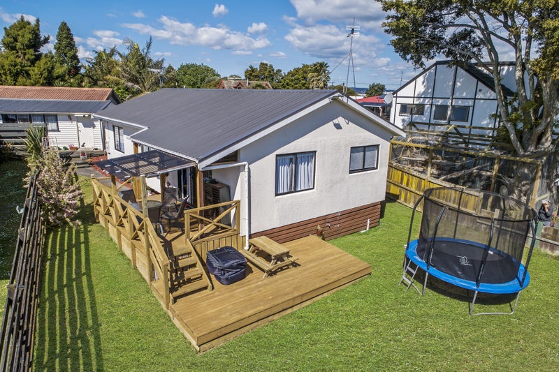 4/17 McDougall Street, Manurewa East, Auckland - Carousel 2