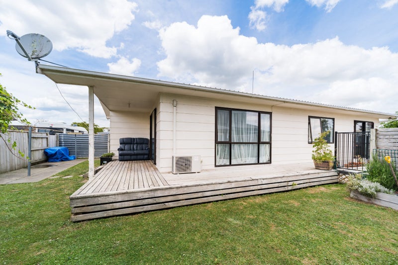 126D Ferguson Street, West End, Palmerston North - Carousel 1