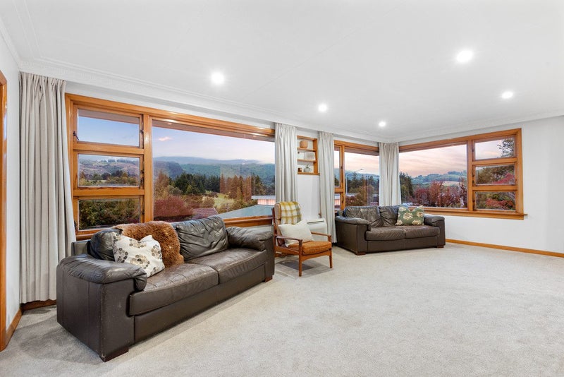 54 Balmacewen Road, Maori Hill, Dunedin - Carousel 2