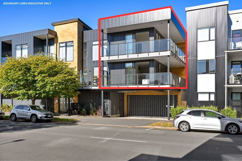1/13 Vialou Street, Hamilton Central, Hamilton - Carousel 1