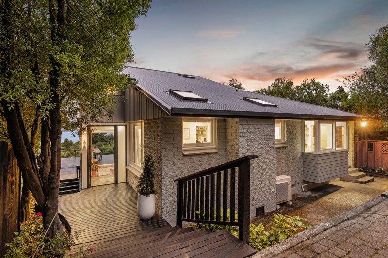 81 Main Road, Governors Bay, Lyttelton - Carousel 2