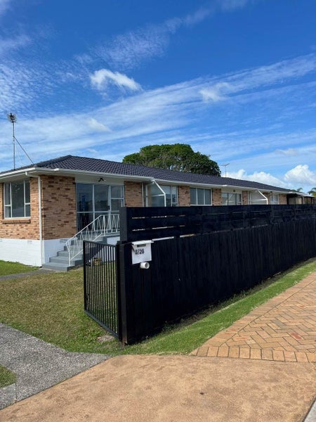 3/26 Moana Avenue, Orewa, Orewa - Carousel 2