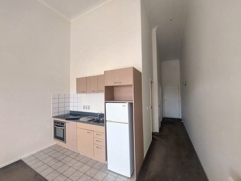 321/3 Morningside Drive, St Lukes, Auckland - Carousel 2