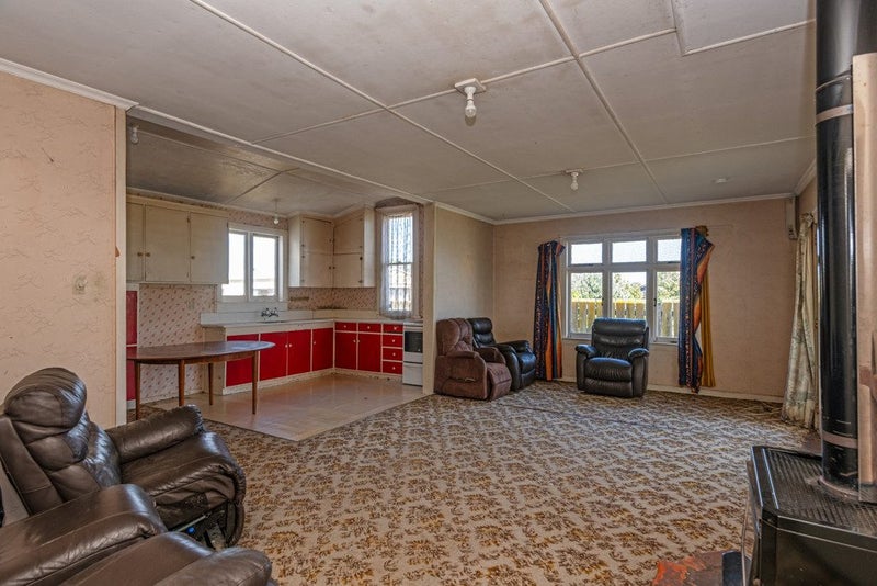 66 Andrews Street, Foxton Beach, Foxton - Carousel 2