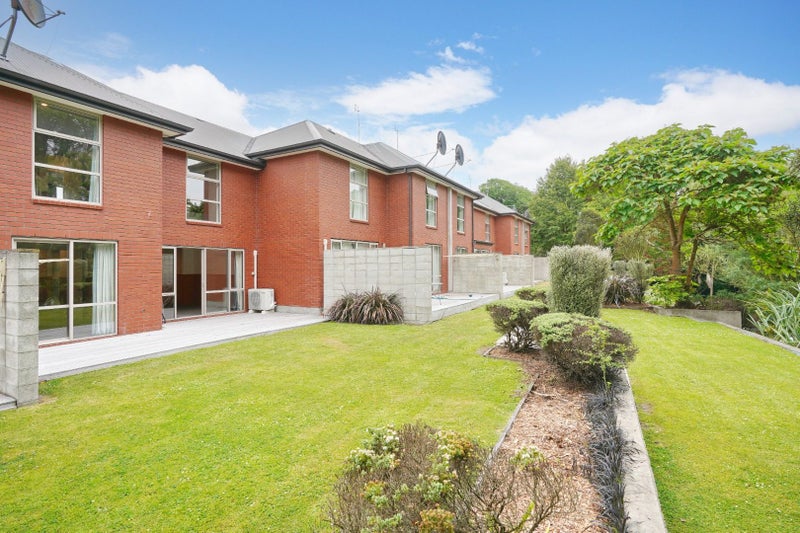 11 Athol Terrace, Upper Riccarton, Christchurch - Carousel 2