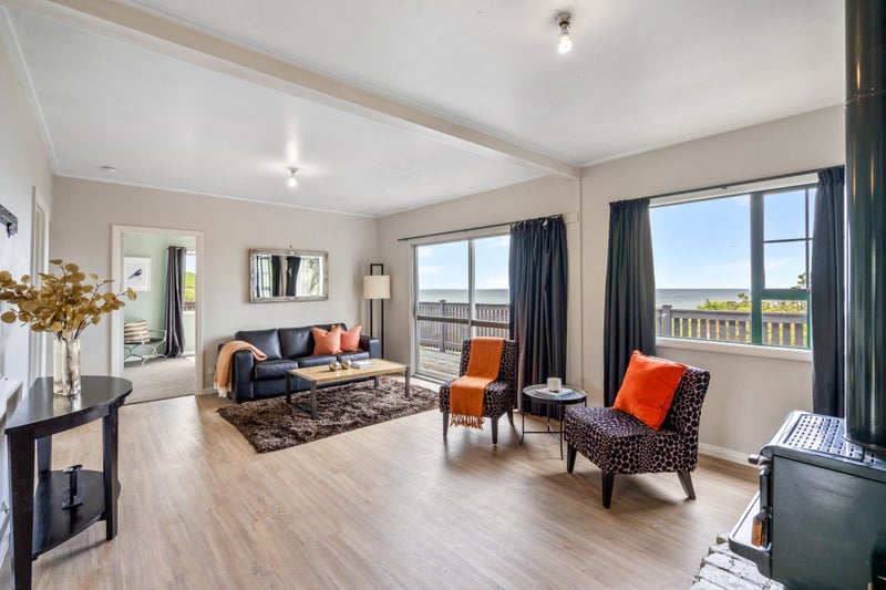 24 Bennett Road, Ocean View, Dunedin - Carousel 1