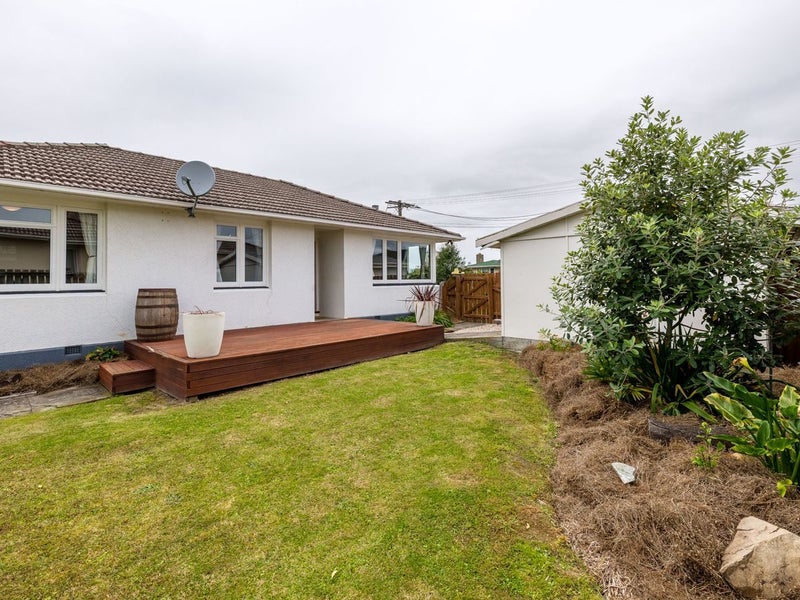 8 Elizabeth Street, Waimate, Waimate - Carousel 1
