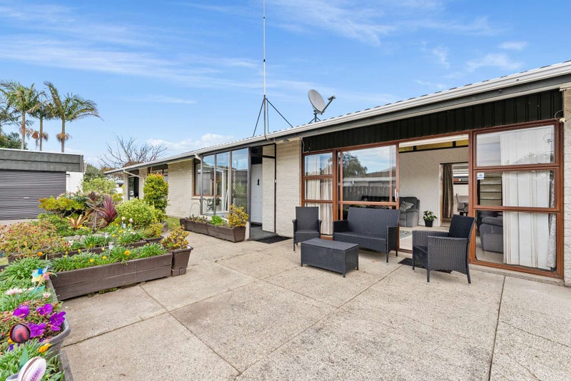 26 Pouwhare Street, Whakatane - Carousel 1