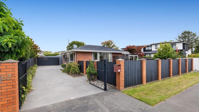63 Mansfield Avenue, St Albans, Christchurch - Carousel 1