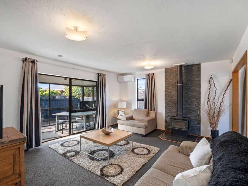 16A Glenbyre Place, Bromley, Christchurch - Carousel 2