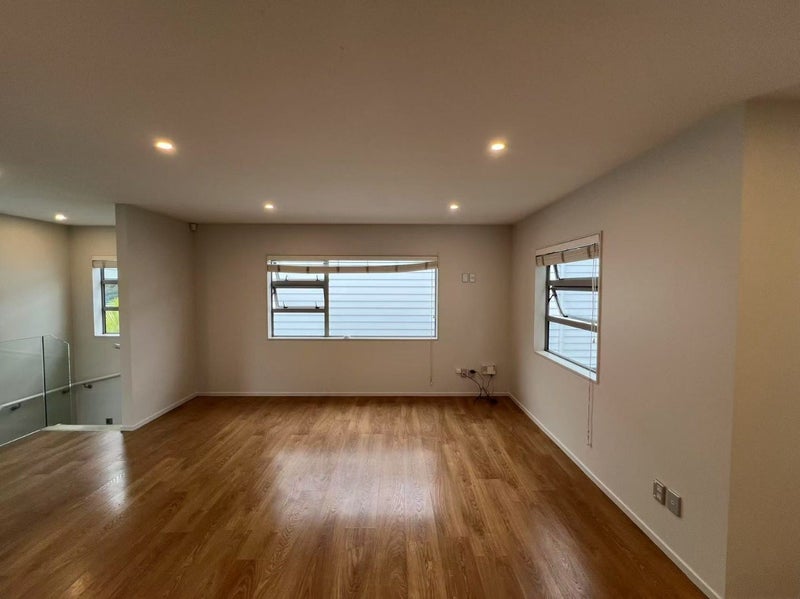 704B Manukau Road, Royal Oak, Auckland - Carousel 2