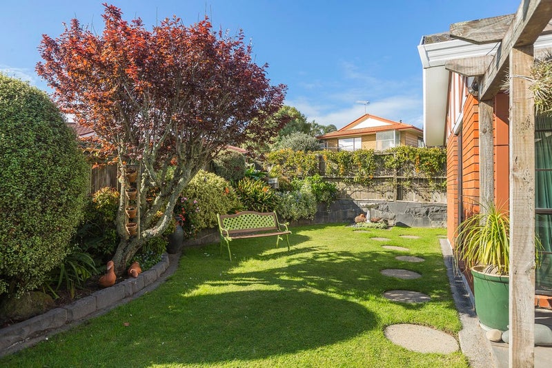 Property Valuation for 12 Maaka Place, Saint Johns, Auckland Trade Me