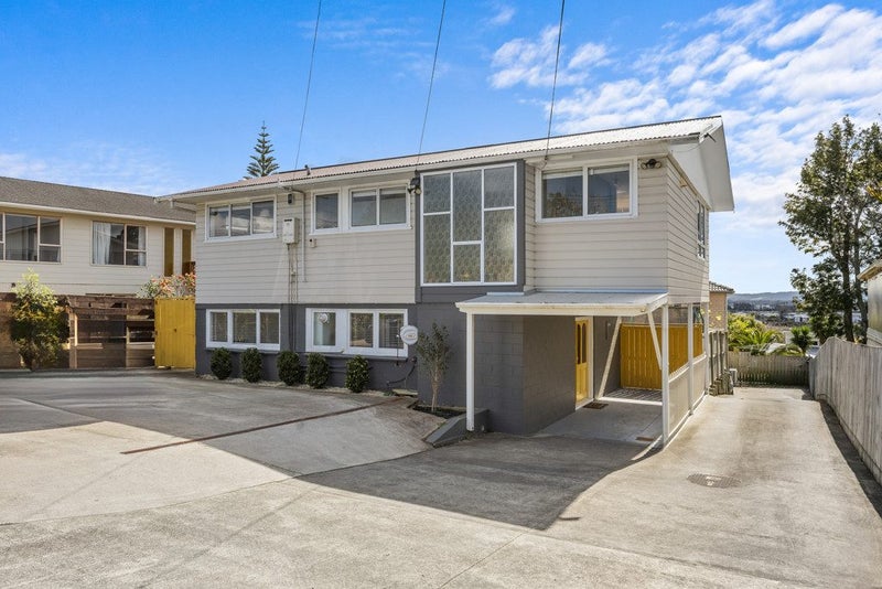 22 Royal Road, Massey, Auckland - Carousel 2