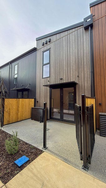 9 Juniper Place, Frankton, Queenstown - Carousel 2