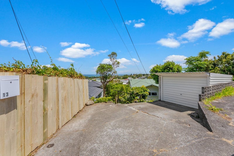 13 Mount View Place, Spotswood, New Plymouth - Carousel 30