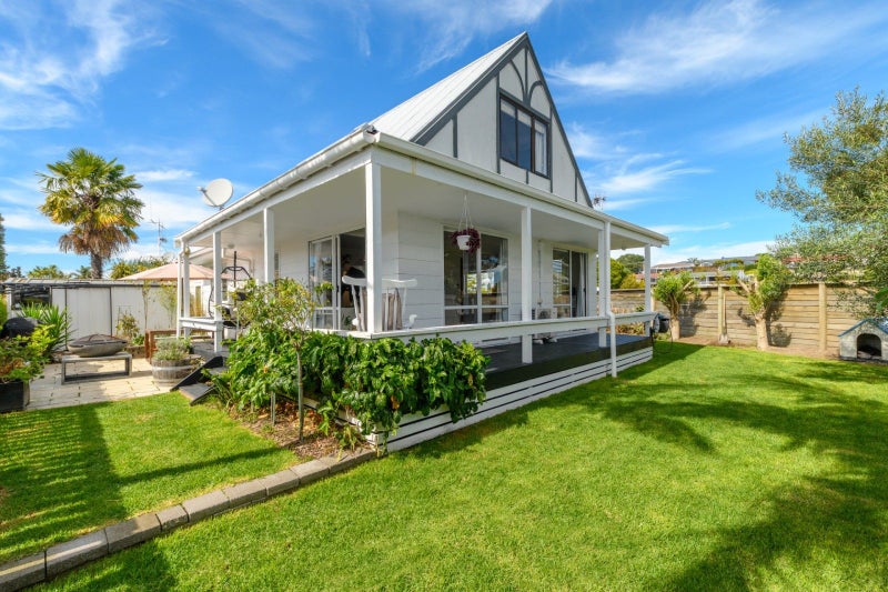 119B Chapel Street, Otumoetai, Tauranga - Carousel 1