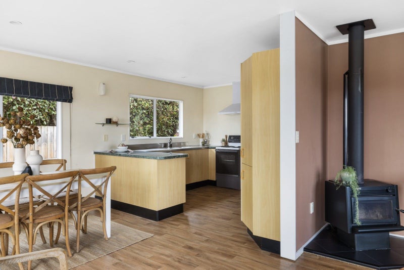 23B Philomel Crest, Welcome Bay, Tauranga - Carousel 2