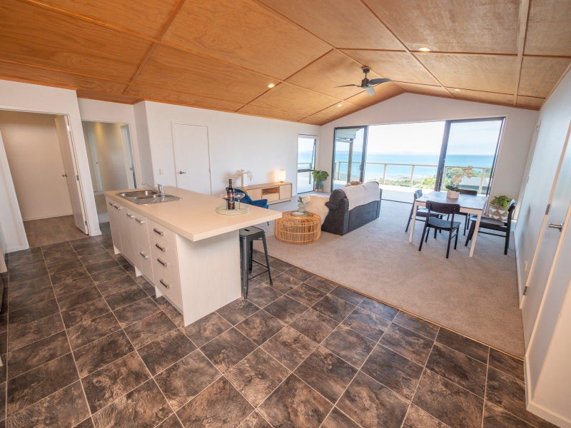 20 Eagles Way, Cable Bay, Cable Bay - Carousel 2
