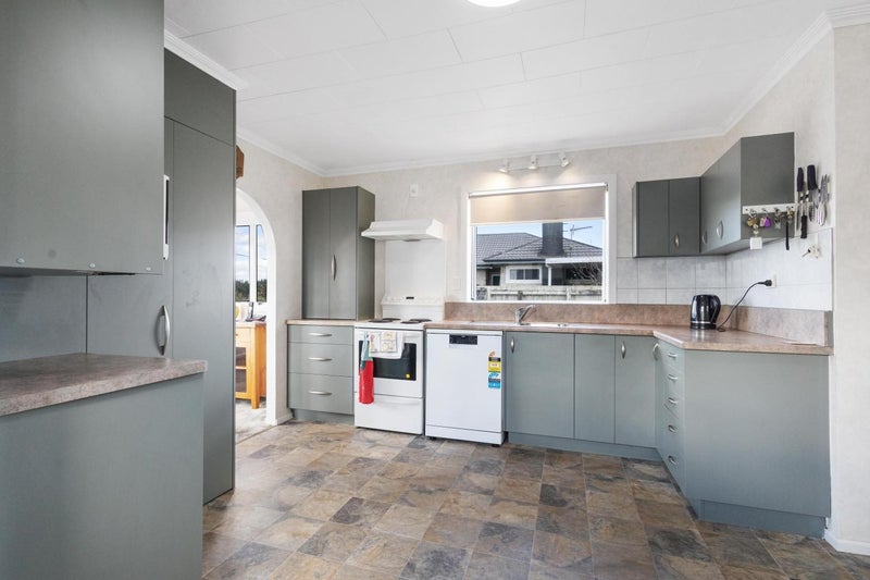54 Neal Street, Putaruru - Carousel 2