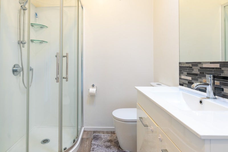 2/8 Lorraine Avenue, Owairaka, Auckland - Carousel 8