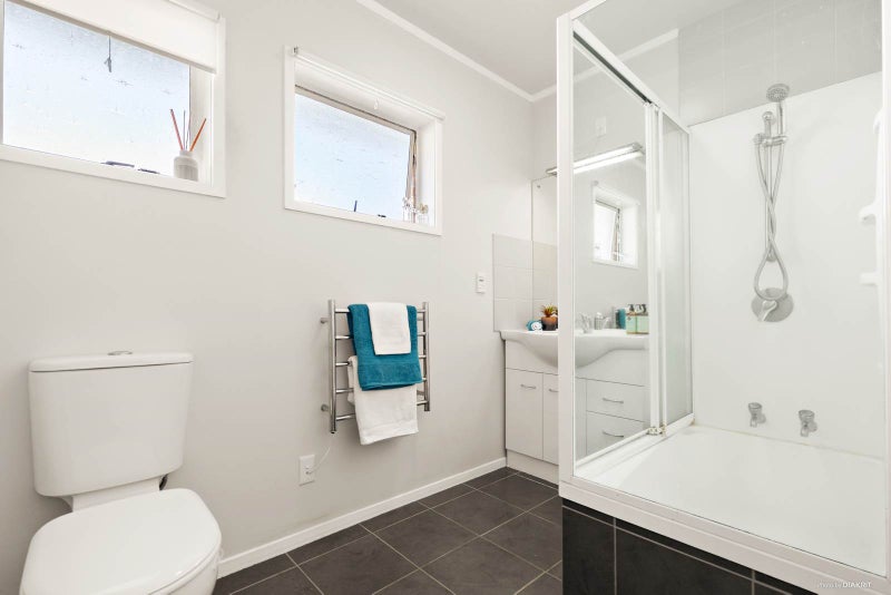 1/30 Acacia Road, Torbay, Auckland - Carousel 8