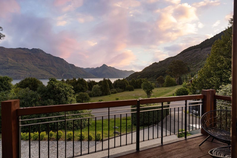 281 Fernhill Road, Sunshine Bay, Queenstown - Carousel 16