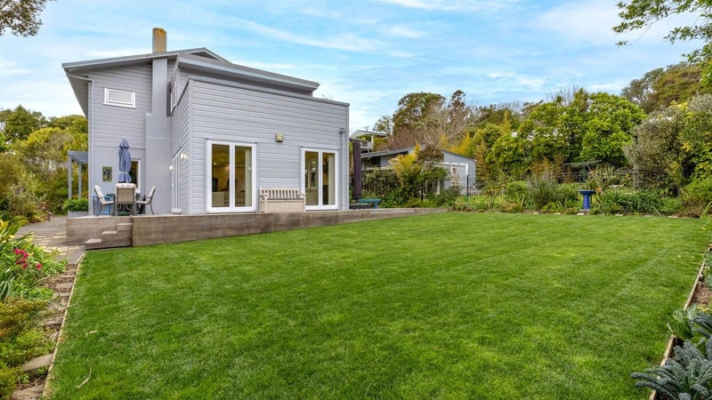 48 Grampian Road, St Heliers, Auckland - Carousel 1