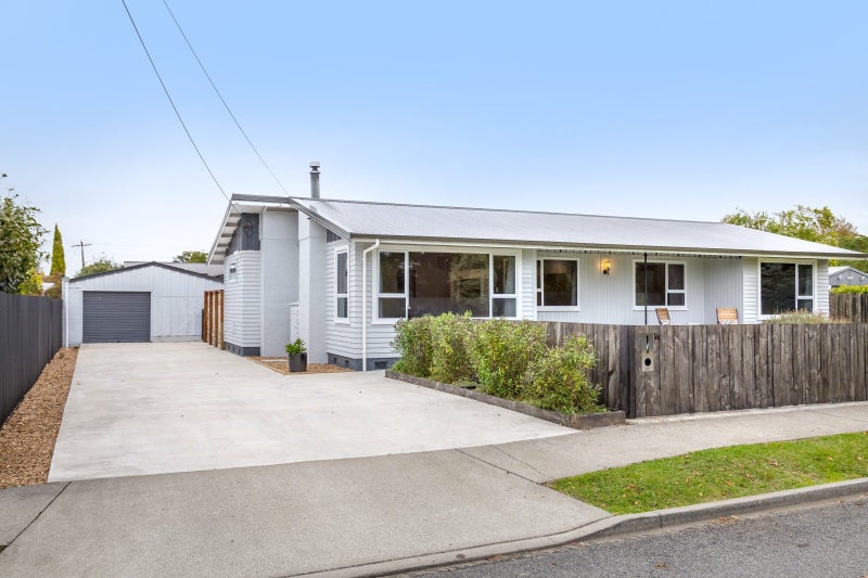 14 Mahupuku Street, Greytown - Carousel 2