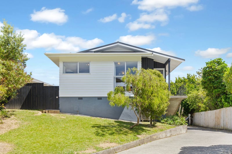 8A Beauly Grove, Papakowhai, Porirua - Carousel 1