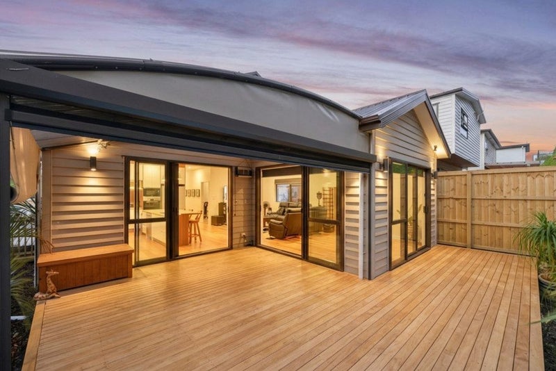 28 Windlass Street, Long Bay, Auckland - Carousel 2