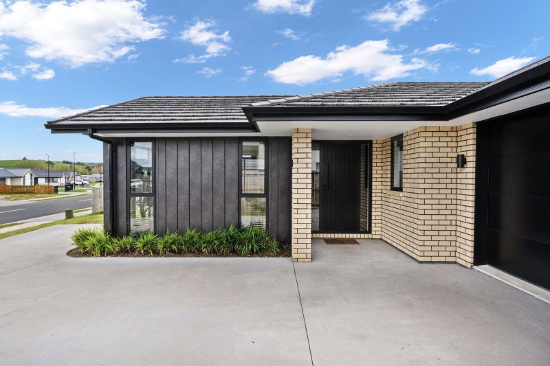 16 Tiaki Rise, Tikipunga, Whangarei - Carousel 1