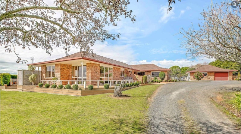 22 Dyke Road, Karaka, Papakura - Carousel 1