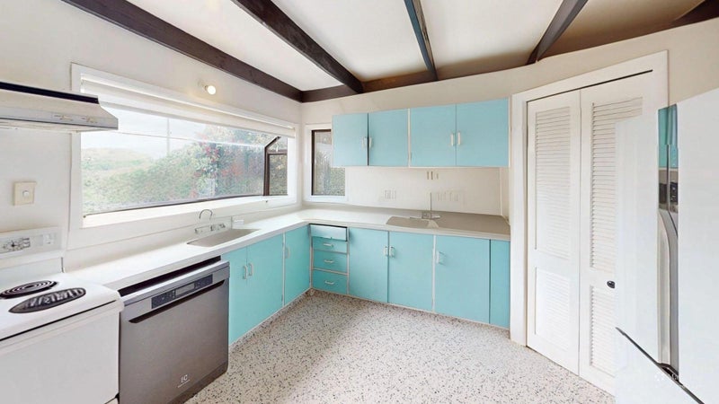 2B Marine Parade, Otaki Beach, Otaki - Carousel 2