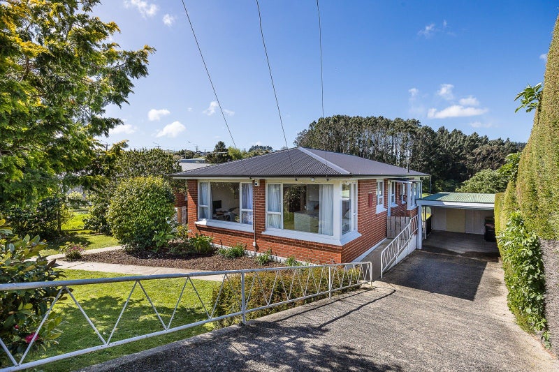 196 Highcliff Road, Shiel Hill, Dunedin - Carousel 1