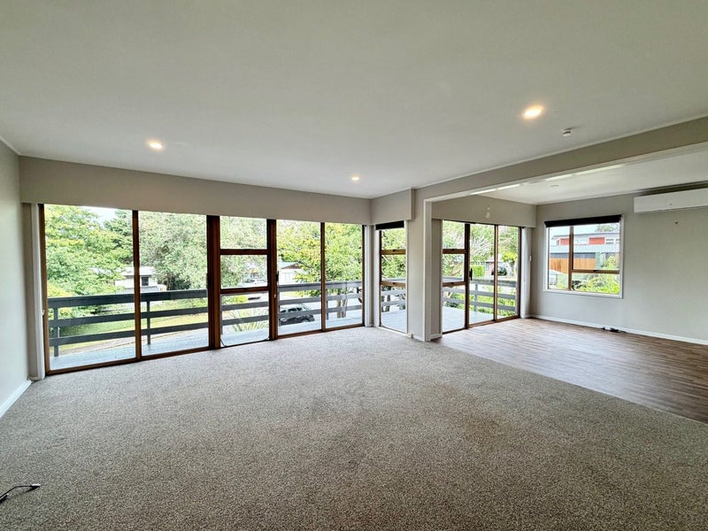 7 Margan Place, Red Hill, Papakura - Carousel 2