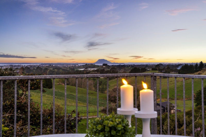 375A Esdaile Road, Whakamārama - Carousel 1