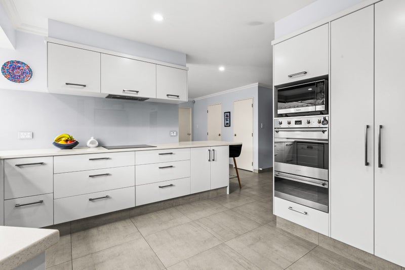 1 Mission Road, Greenmeadows, Napier - Carousel 2